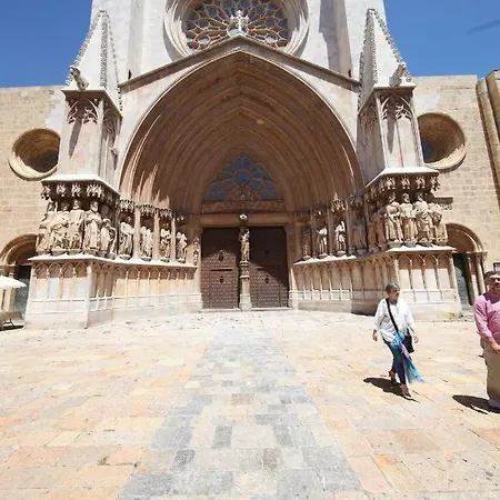 El Faro דירה